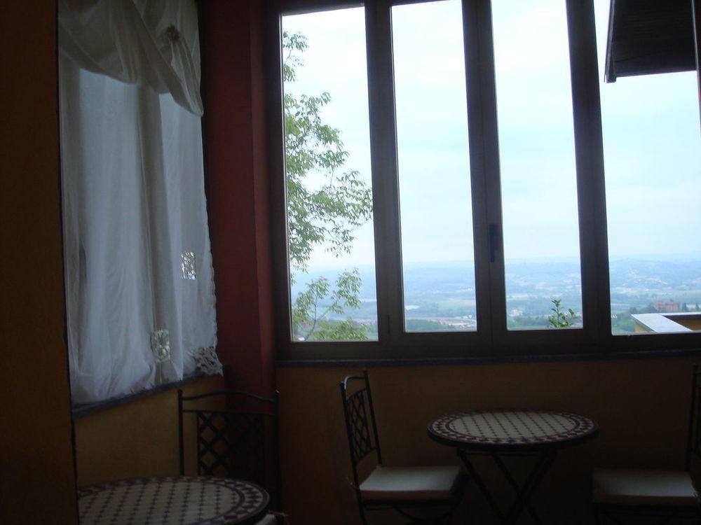 B&B La Taverna Degli Angeli Vezzi Portio Εξωτερικό φωτογραφία